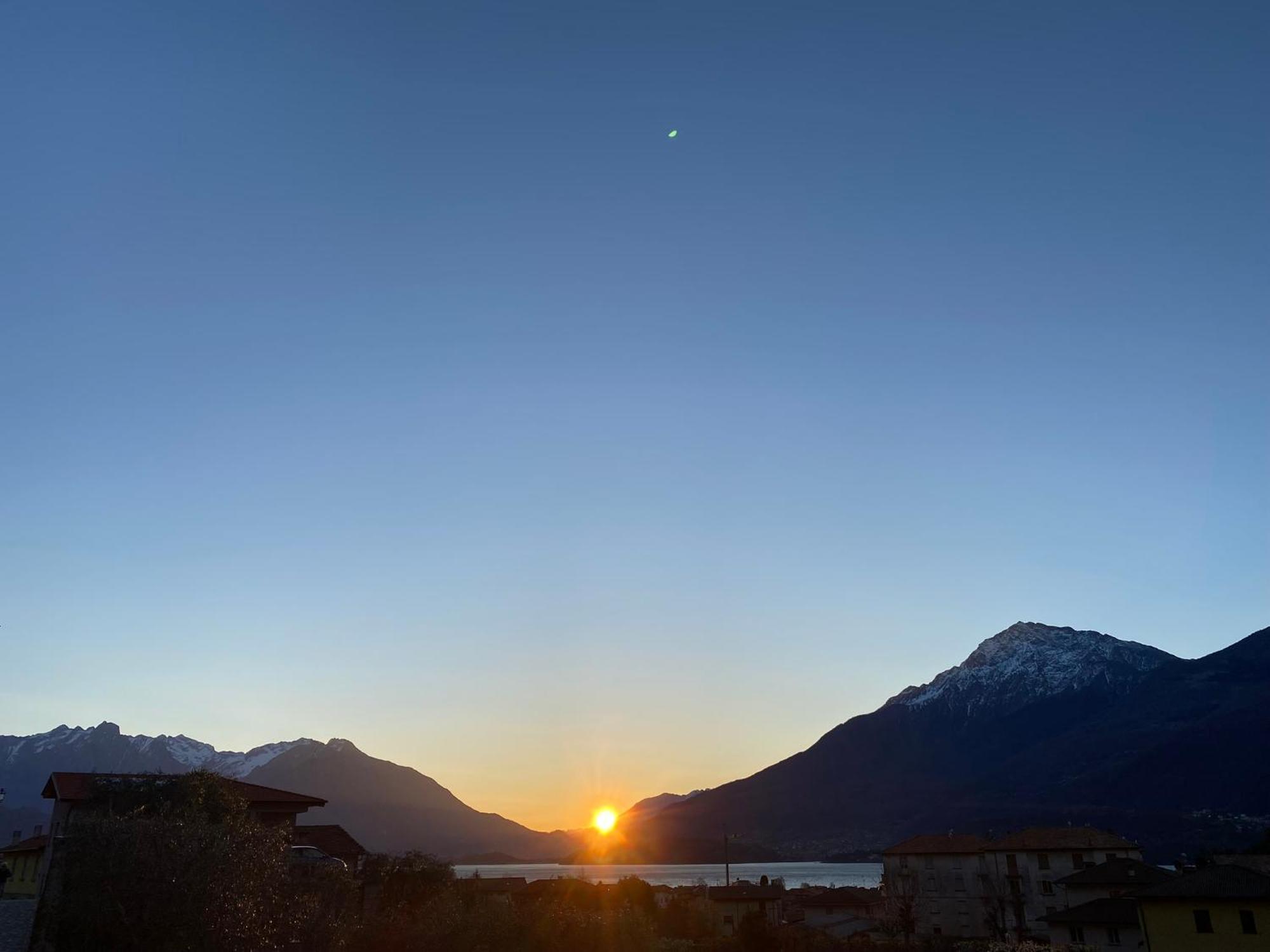 Casa Carmen Apartment Lake Como Dongo Exterior photo